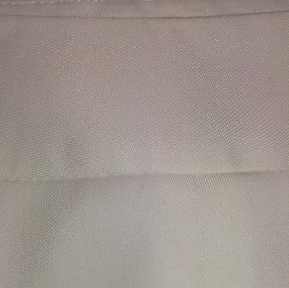 The Limited - Picture 6 of 6